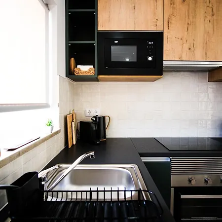 Casa Do Gato Sete Riscas * Sobral (Leiria)